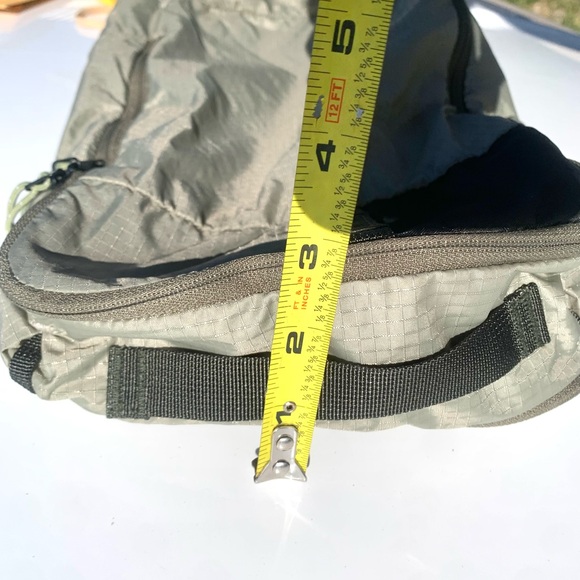 REI Olive Gray Travel Packing Cube Bag Expandable Zipper - Picture 11 of 12